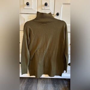 LOFT Khaki Ribbed Knit Top